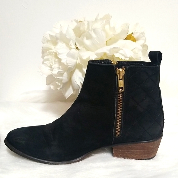 Steve Madden 'Nyrvana' Leather Ankle Boots - Picture 8 of 14